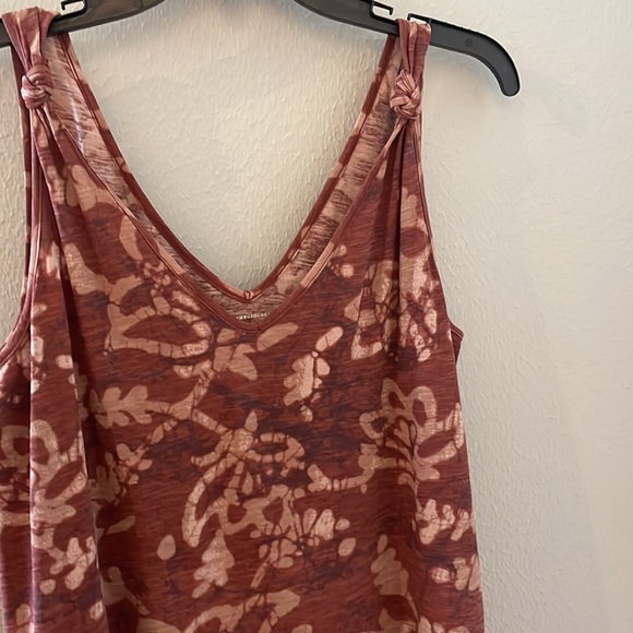 Anthropologie rust tones tank in size M - Picture 6 of 6